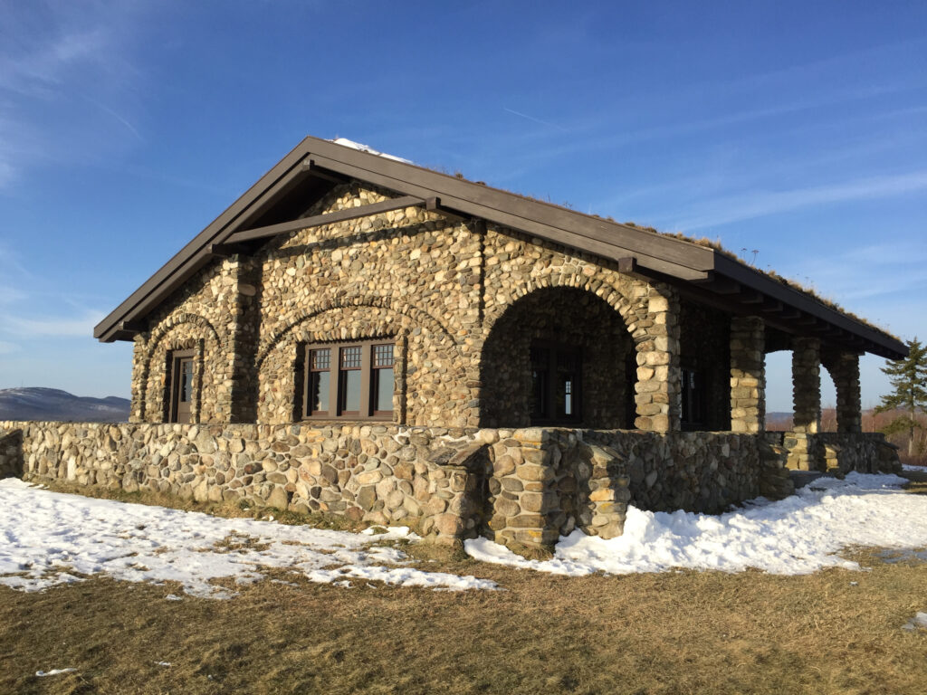 Beech Hill Hut, Rockport